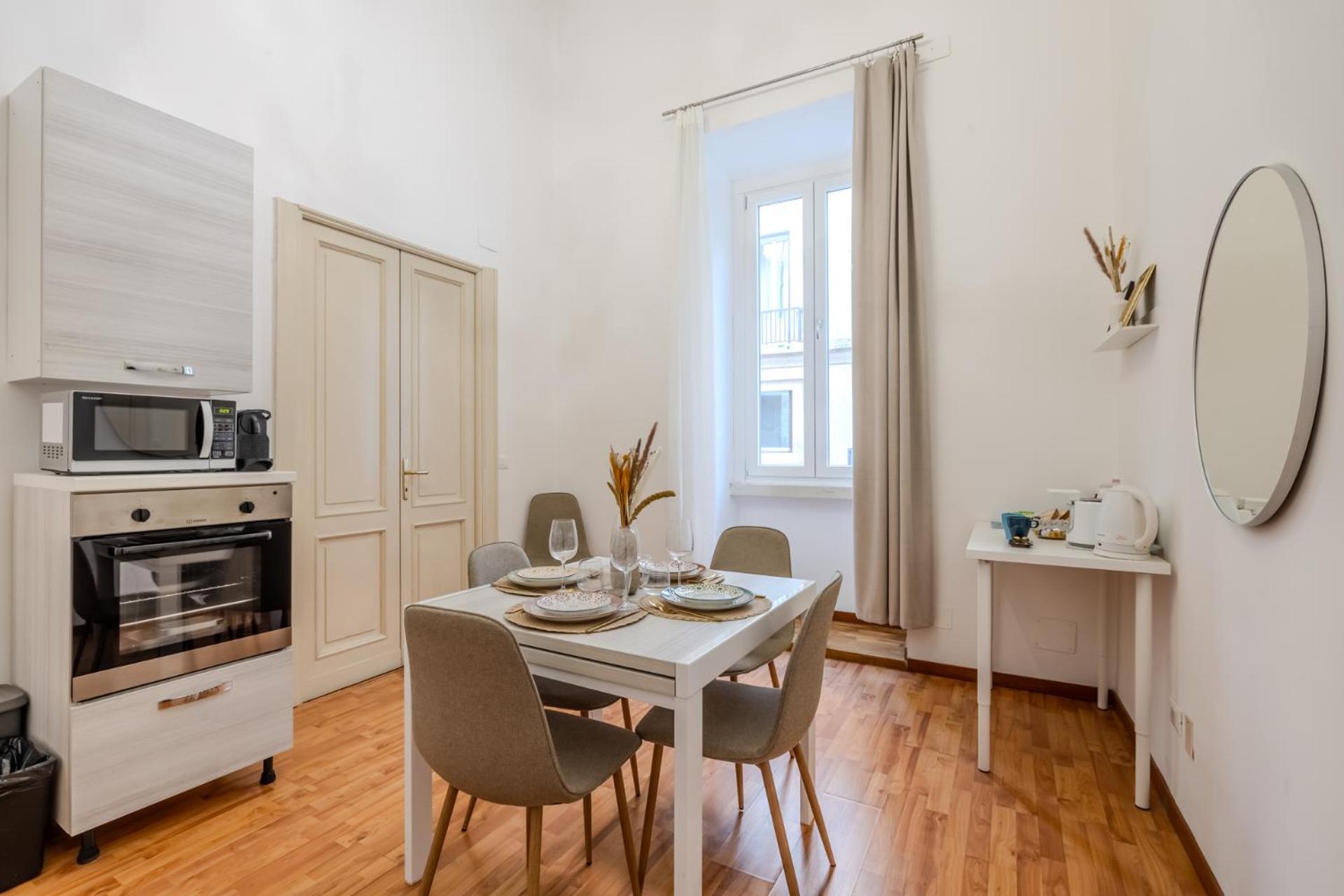 Appartamento Storico In Zona Barberini Rome Exterior photo